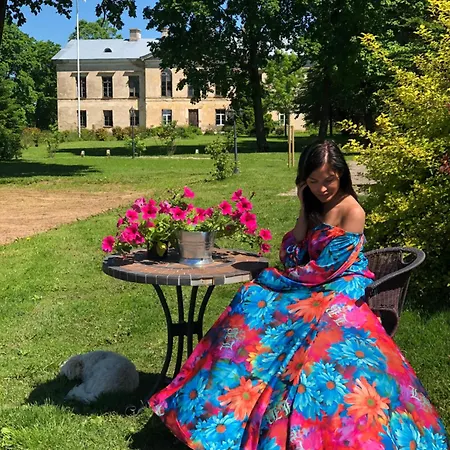 Ontika Guesthouse Pensionat