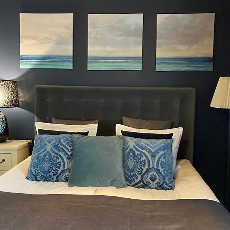 Ontika Guesthouse Pensionat *