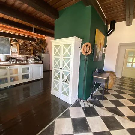 Pensionat Ontika Guesthouse *