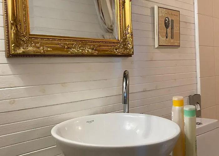 Pensjonat Ontika Guesthouse