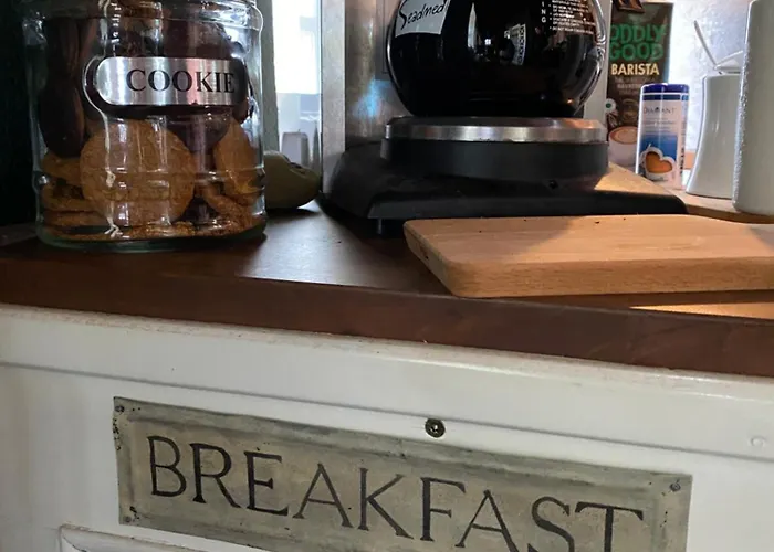 Ontika Guesthouse 게스트하우스